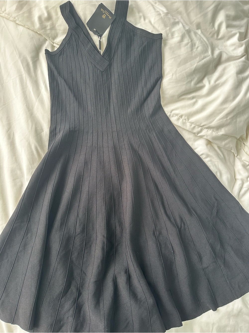 Massimo Dutti Black Ribbed V‑Neck Fit & Flare Mini Dress